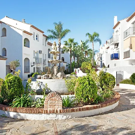 In Near Sandy * Estepona