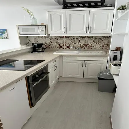 Benavista - El Paraiso Apartment *