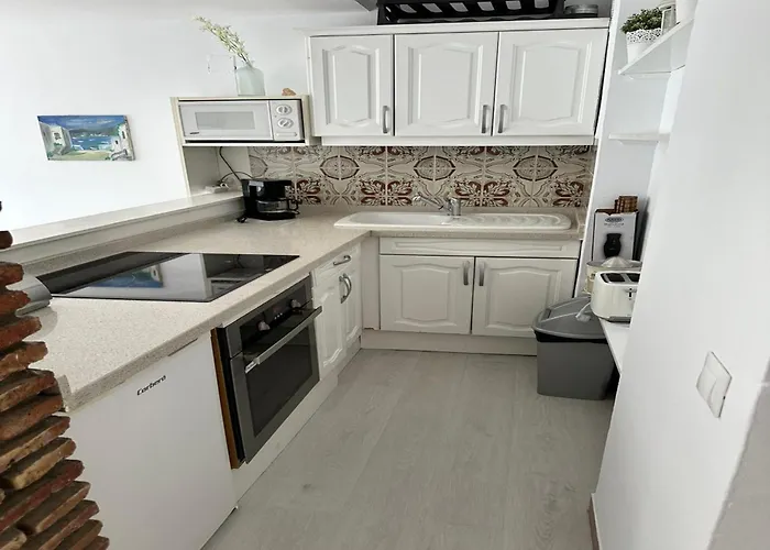 In Near Sandy 公寓 *